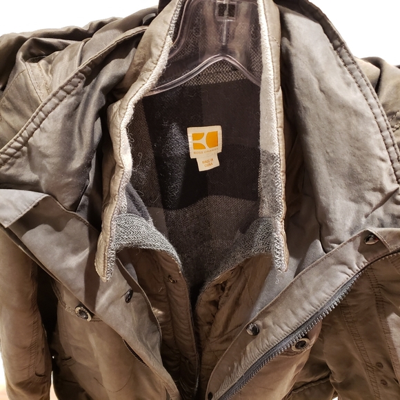 Men's Hugo Boss Brown Coat with Removable Inner Vest - Size 38R - Picture 3 of 10